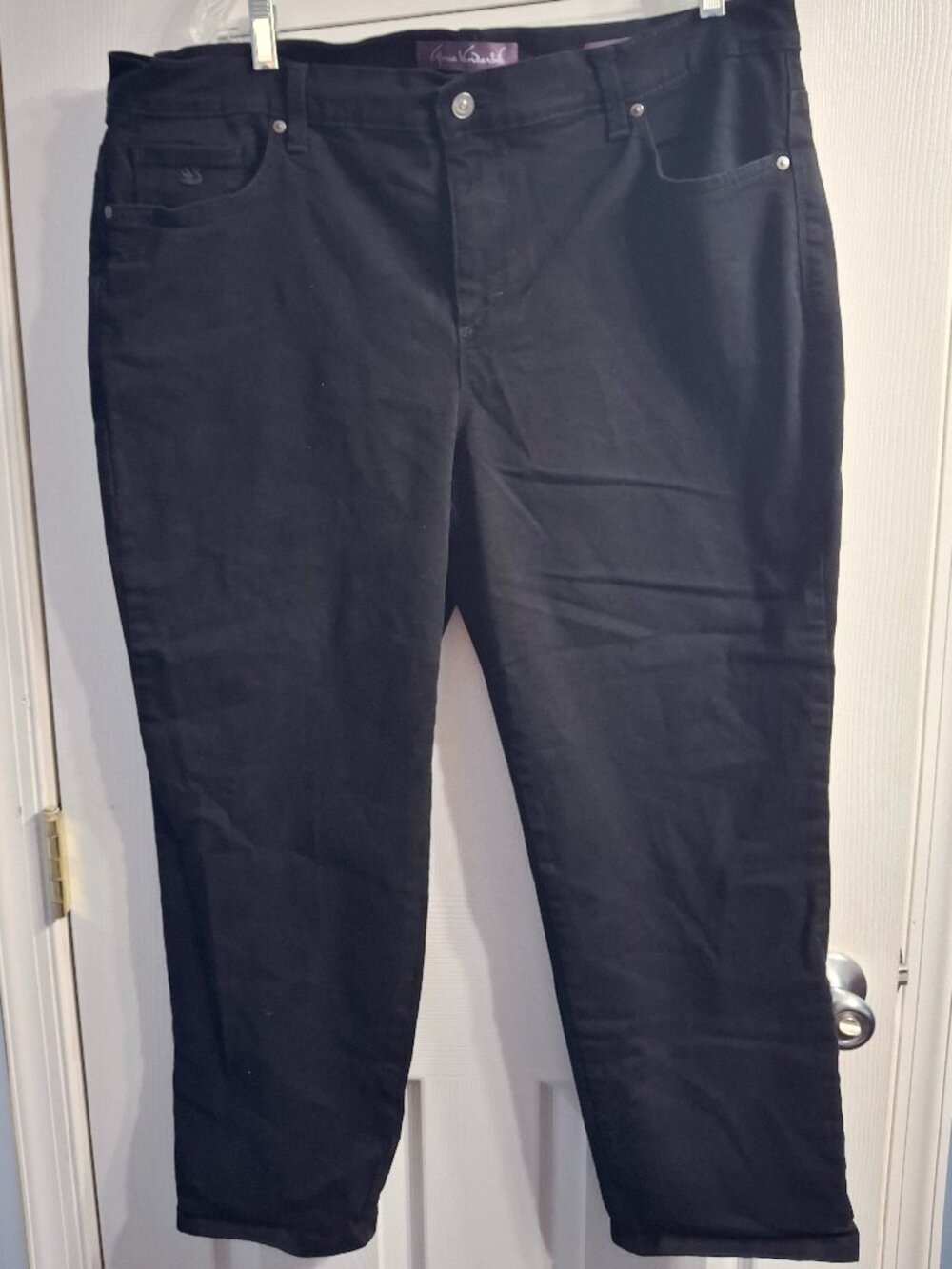 Gloria Vanderbilt Amanda Jeans, Black 18 wide/short